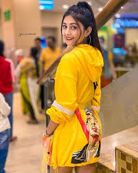 Sana Khan Bebo On Instagram A Simple Smile That S The Start Of Opening Your Heart And Bein Cute Selfie Ideas Stylish Girl Images Girl Photography Poses