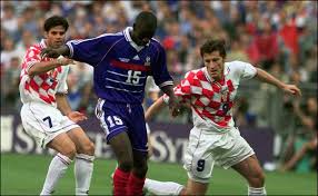 Led by kylian mbappé and paul pogba, france brings home its second world cup trophy, 20 years the title is france's second, and its first since it won on home soil in 1998, and it ended a thrilling run. Francia Vs Croacia 20 Anos Despues
