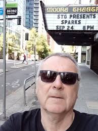 Wonderful ! What a treat for passers by 😊 https://fb.watch/cvMm8e9tlK/