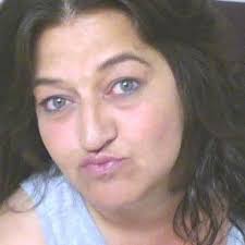 Heart broken for my dear sweet friend that I loved as my sister ❣️❤️ a  beautiful soul with her mother's smile and kindness. This is the daughter  of our “Mother of College