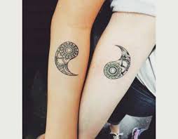 Pin Von Victor Martinez Auf Tatuajes 3 Mit Bildern Geschwister Tattoos Schwester Tattoos Geschwister Tattoo