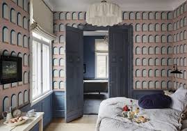 Le papier peint était considéré comme réservé à la chambre de mamie. Notre Selection De Papiers Peints Pour Une Chambre Tendance Elle Decoration