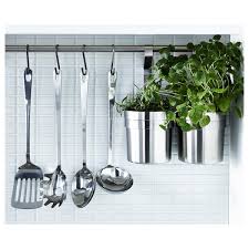 Sep 22, 2020 · whether you're looking at nonstick stainless steel cookware or plain, there's no doubt that it's an excellent material for cooking utensils. Grunka 4 Piece Kitchen Utensil Set Stainless Steel Ikea
