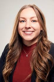 Jessica Dine's Instagram, Twitter & Facebook