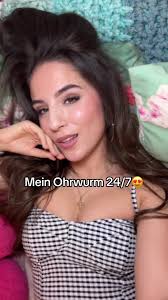 Annamaria Zivkov: New Schlager Hit That Stays With You