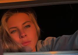 The sun finally decided the come out this evening! I miss summer🥺