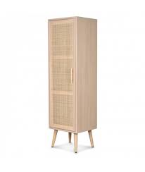 On craque pour cette charmante étagère en rotin qui pourra accueillir les livres préférés de votre enfant et. Petit Meuble Haut En Rotin Tisse