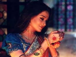 Pin Auf ᴀɪsʜᴡᴀʀʏᴀ ʀᴀɪ