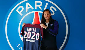 La internacional chilena christiane endler, arquera del parís saint germain, vuelve a estar incluida en la lista de candidatas a mejor guardameta de los premios the best que organiza la fifa. Christiane Endler Estoy Lejos De Lo Que Gana Un Hombre En Cualquier Equipo De Primera