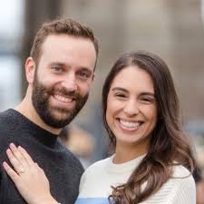 Laura Schultz (@LauraASchultz)