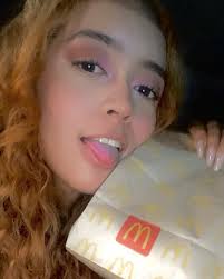 Brissa Valenzo (@brissavalenzo) • Instagram photos and videos