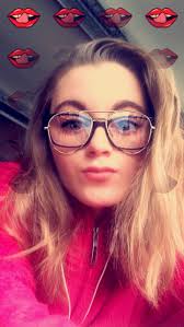 Halie Henderson (@HalieHenderson2)