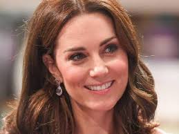 Jun 19, 2021 · deshalb lieben kate middleton und prinz william die grafschaft berkshire. Herzogin Kate 10 Kuriose Fakten