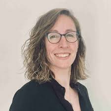 Redefining freebirth as a reproductive justice issue.