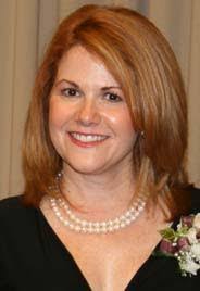 Lesley Cates's Instagram, Twitter & Facebook