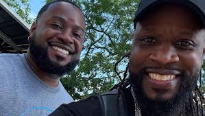 I'm still don't believe this… This morning I finally became mentally strong  enough to make a post about my beautiful and talented Aunt, more like a big  sister, Camille Singleton-Dodd. 😢Auntie, you