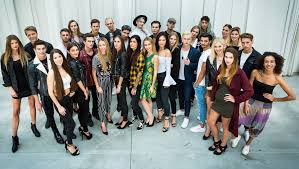 Mit ihrem titel als germany's next topmodel 2020 hat jacky nun die besten voraussetzungen für eine erfolgreiche karriere als model. Die Ersten Bilder Das Sind Die Neuen 30 Topmodel Kandidaten Krone At