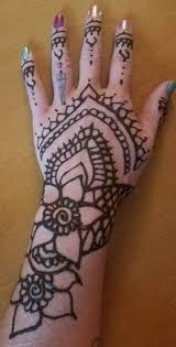 Der neuste trend zurzeit sind weiße henna tattoos. Henna Tattoo Gallery