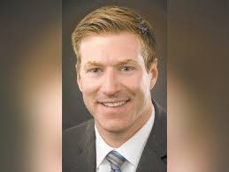 Shawn Lavin's Instagram, Twitter & Facebook