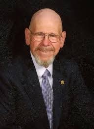 Stephen Claussen's Instagram, Twitter & Facebook