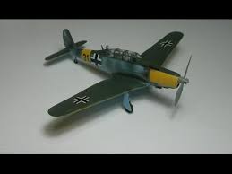 Designed by walter blume as the result of a 1936 reich air ministry tender, the prototype. Heller 1 72 Arado Ar 96b Luftwaffe Trainer Aircraft Youtube