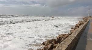 Saída e pôr do sol, fases lunares, atividade dos peixes e estado do tempo em faro. Camara Pede Plano De Intervencao Para O Cordao Dunar Da Praia De Faro