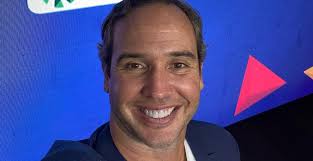 Caio Ribeiro revela tratamento contra o câncer no pescoço