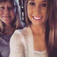 Alysha Dawson (@aubreeehrlich)