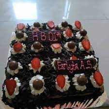 Unik, wanita ini dapat pesanan kue ultah dengan gambar saham gorengan. Kue Ultah Unik Murah Enak Shopee Indonesia