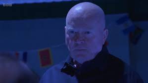 EastEnders: Phil Mitchell threatens Reiss Colwell