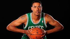 Pt hafþór começou sua carreira desportiva como jogador de basquete. Jogador De Basquete Fab Melo E Encontrado Morto Em Juiz De Fora