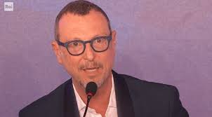 Sanremo 2023, Amadeus: 