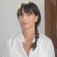 Jenifer Bryan's Instagram, Twitter & Facebook