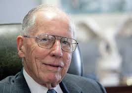 William Winter, Reform-Minded Mississippi Governor, Dies at 97