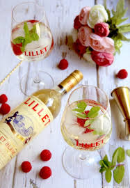 Cocktail Lillet Blanc Tonic Framboises Cocktail D Anniversaire Framboise Cocktail Vin Blanc