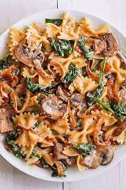 Farfalle Pasta With Spinach Mushrooms And Caramelized Onions Pasta Dishes Recipes Healthy Recipes