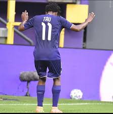 Brighton & hove albion forward percy tau has been given a chance to make his premier league debut against manchester city. Percy Tau Percymuzitau22 Twitter
