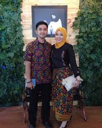 Batik couple modern winsa set murah kekinian pesta kondangan party kekinian. 65 Model Baju Couple Untuk Kondangan Anak Muda Terbaru 2021