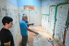 Julio Zamora supervisó las obras de refacción en la Escuela Primaria Nº18  de Benavídez - Zona Norte Diario Online