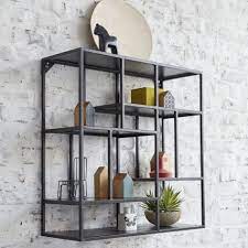 Les étagères murales noires sont de « l'étagère murale petite est installée dans la chambre, loin du chauffage pour éviter qu'elle ne soit. Etagere Murale Asymetrique Et Design En Metal Noir Idees Etageres Etageres Murales Etagere Murale Industrielle