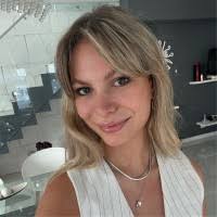 200+ perfiles de «Schreiner»