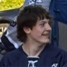 Grinding ring stops spinning when touching blade