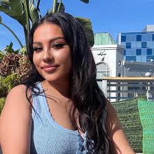 So sad starbuck was closed today 😢 I hope they are open tomorrow though I  understand why with all this ice