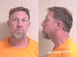 Noah Gust's Instagram, Twitter & Facebook