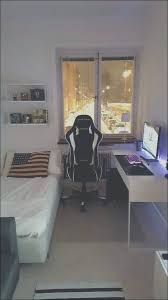 10 Entertaining Design Small Bedroom Space Photography Small Room Layouts Bedroom Setup Small Game Rooms