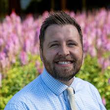 Financial Solutions Staff Bios