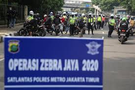 Jakvisual memiliki beberapa tipe dan bentuk desain serta ukuran. Waktu Operasi Kiosk Bank Negara Memerui