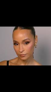 Chris Colon 🇵🇷 (@chriscolonmakeup)