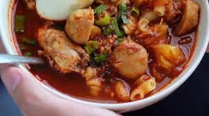 Dari kedai pinggir jalan hingga kafe kekinian pun menyediakannya. 7 Resep Seblak Enak Yang Mudah Dibuat Sendiri Di Rumah Lifestyle Fimela Com