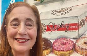 Aimee Dodson's Instagram, Twitter & Facebook